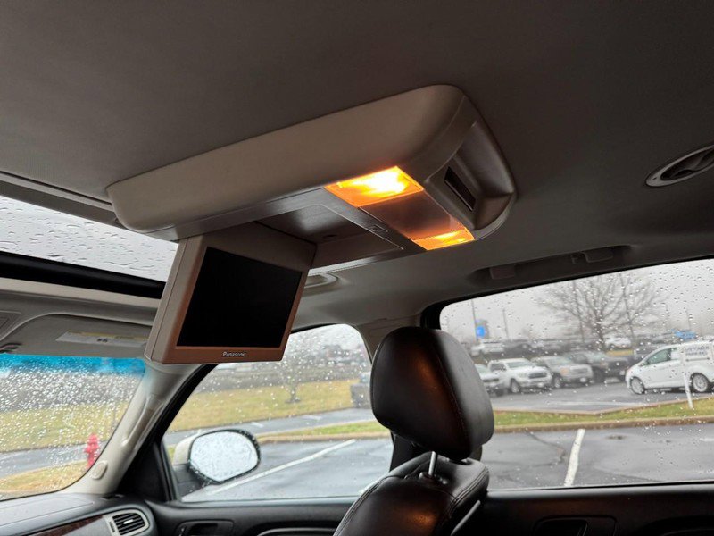 Used 2013 GMC Yukon XL Denali image 11