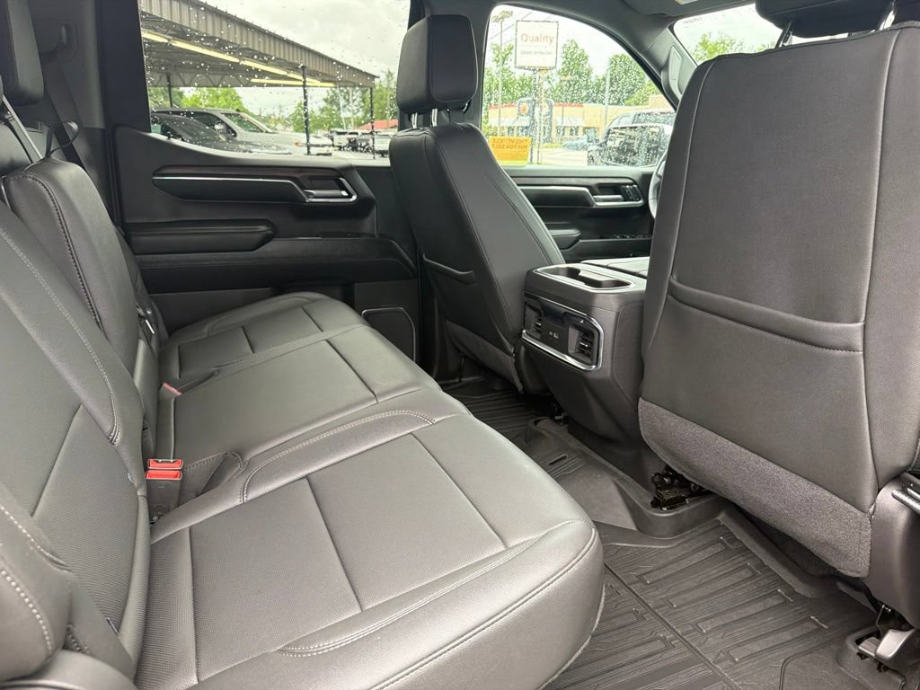 Used 2024 GMC Sierra 1500 SLT w/ SLT Premium Package AWD/4WD image 15