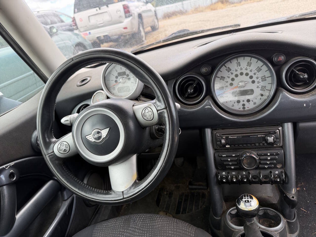 Used 2004 MINI Cooper Hardtop FWD image 25