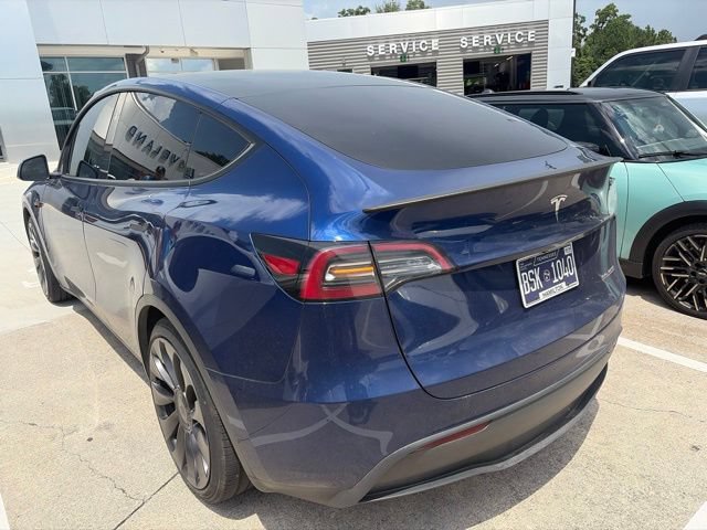 Used 2024 Tesla Model Y Performance AWD/4WD image 9