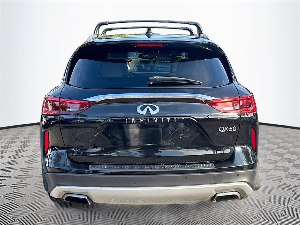 Used 2019 INFINITI QX50 Essential w/ Sensory Package image 7