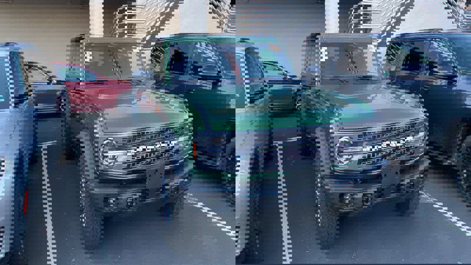 Certified 2025 Ford Bronco Badlands image 2