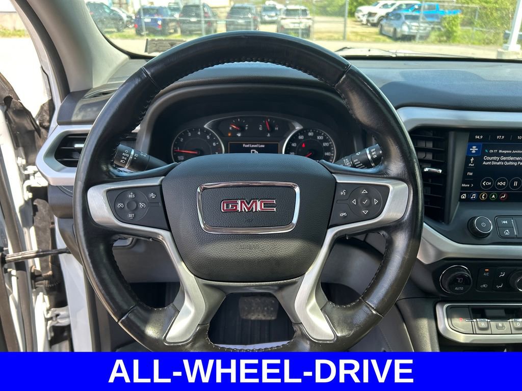 Used 2021 GMC Acadia SLT w/ LPO, Black Accent Package AWD/4WD image 27