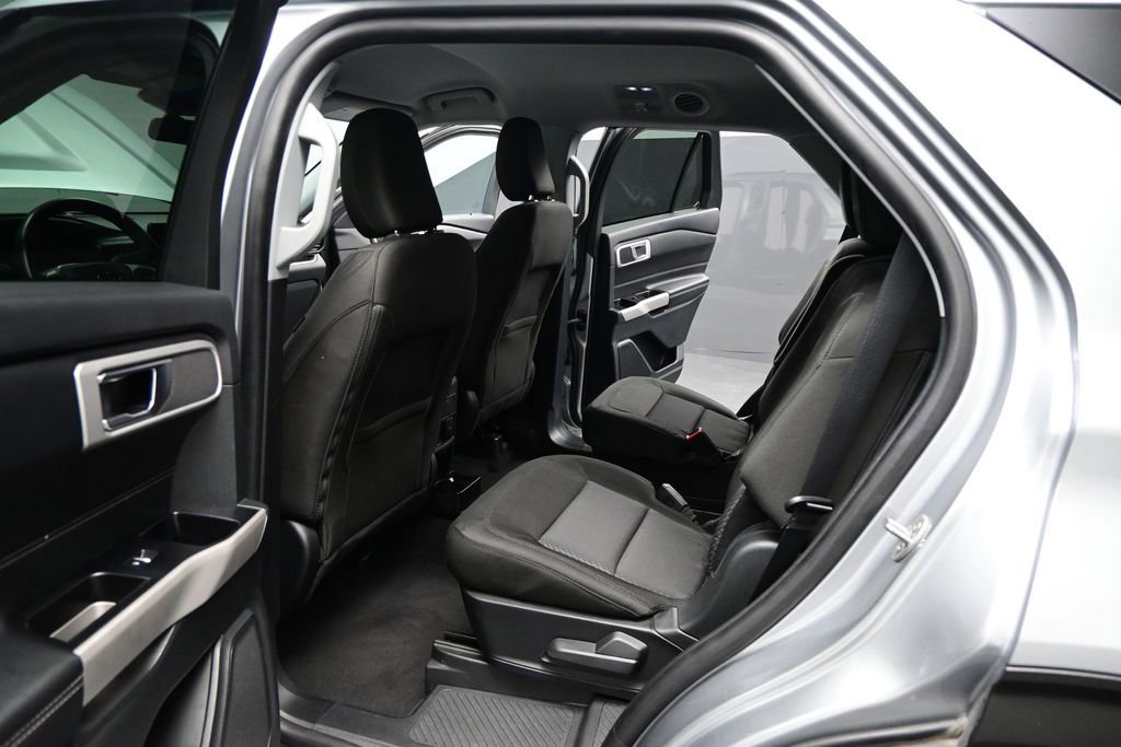 Used 2022 Ford Explorer XLT RWD image 23