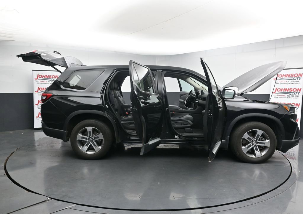 Used 2023 Honda Pilot EX-L image 27