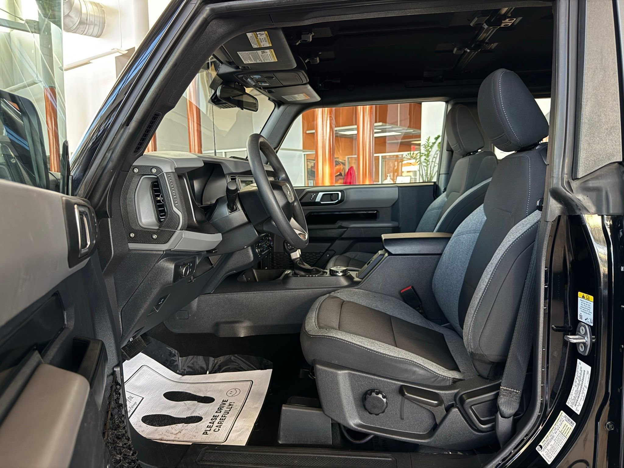 Used 2022 Ford Bronco 2-Door image 32