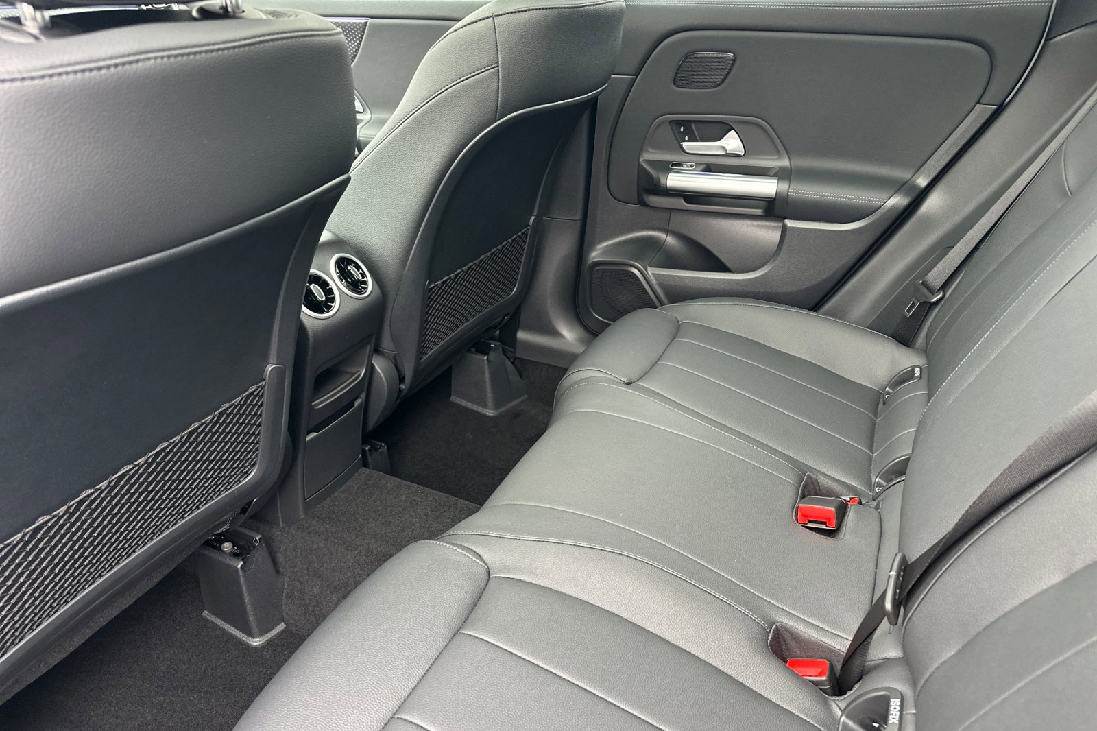 New 2026 Mercedes-Benz GLA 250 250 image 12