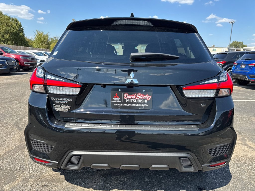 New 2027 Mitsubishi Outlander Sport SE FWD image 5