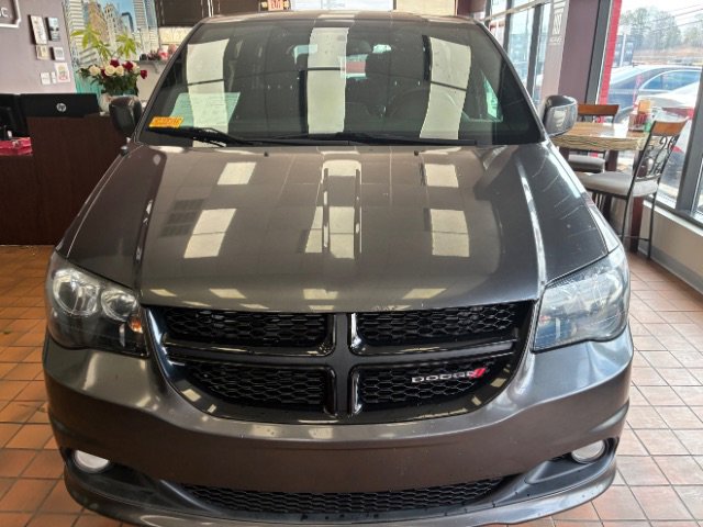 Used 2018 Dodge Grand Caravan SE image 5
