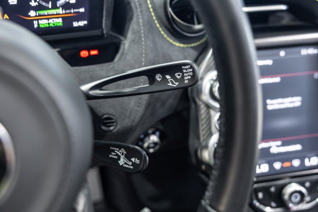 Used 2022 McLaren 720S Performance RWD image 39