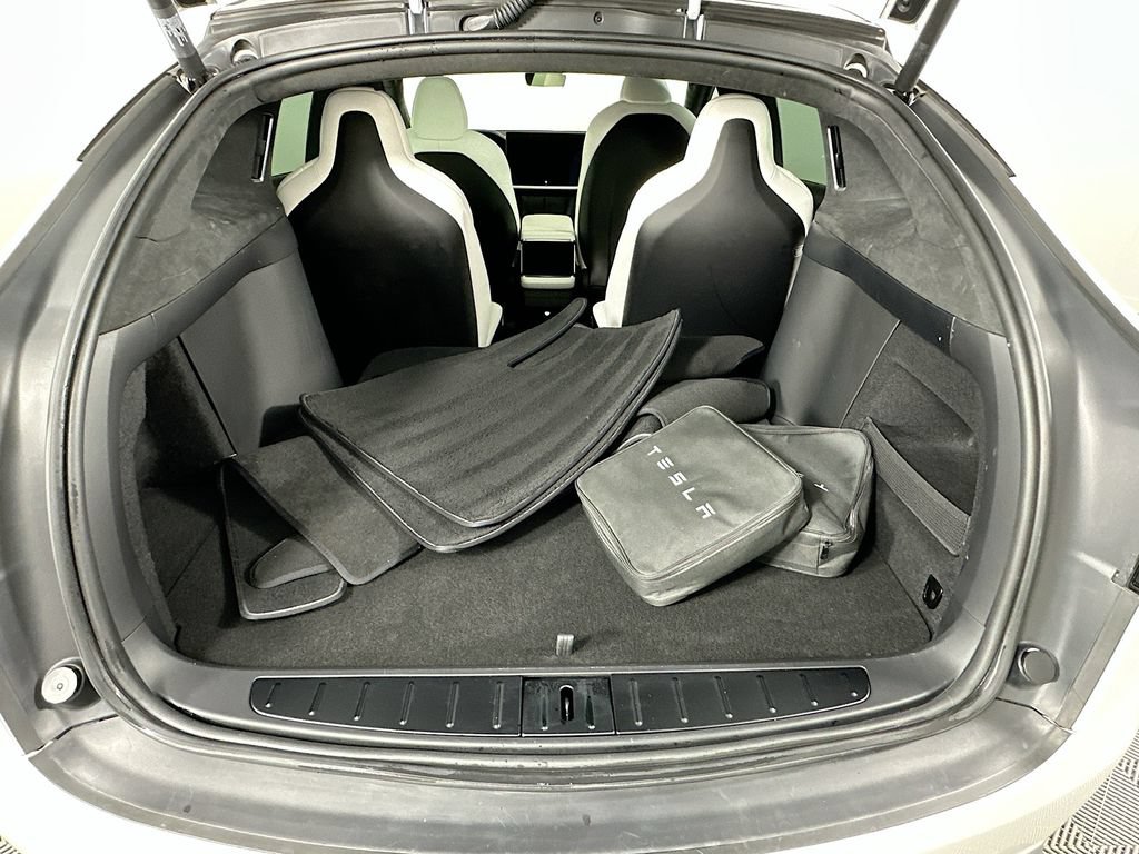 Used 2022 Tesla Model X AWD/4WD image 27