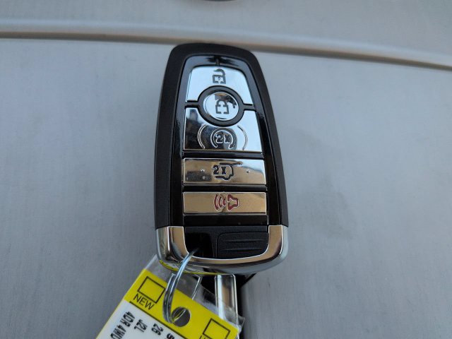 Certified 2026 Lincoln Navigator Reserve AWD/4WD image 28