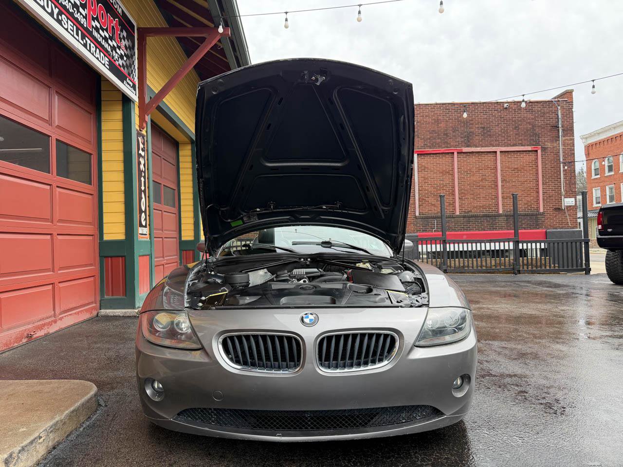 Used 2005 BMW Z4 2.5i image 27
