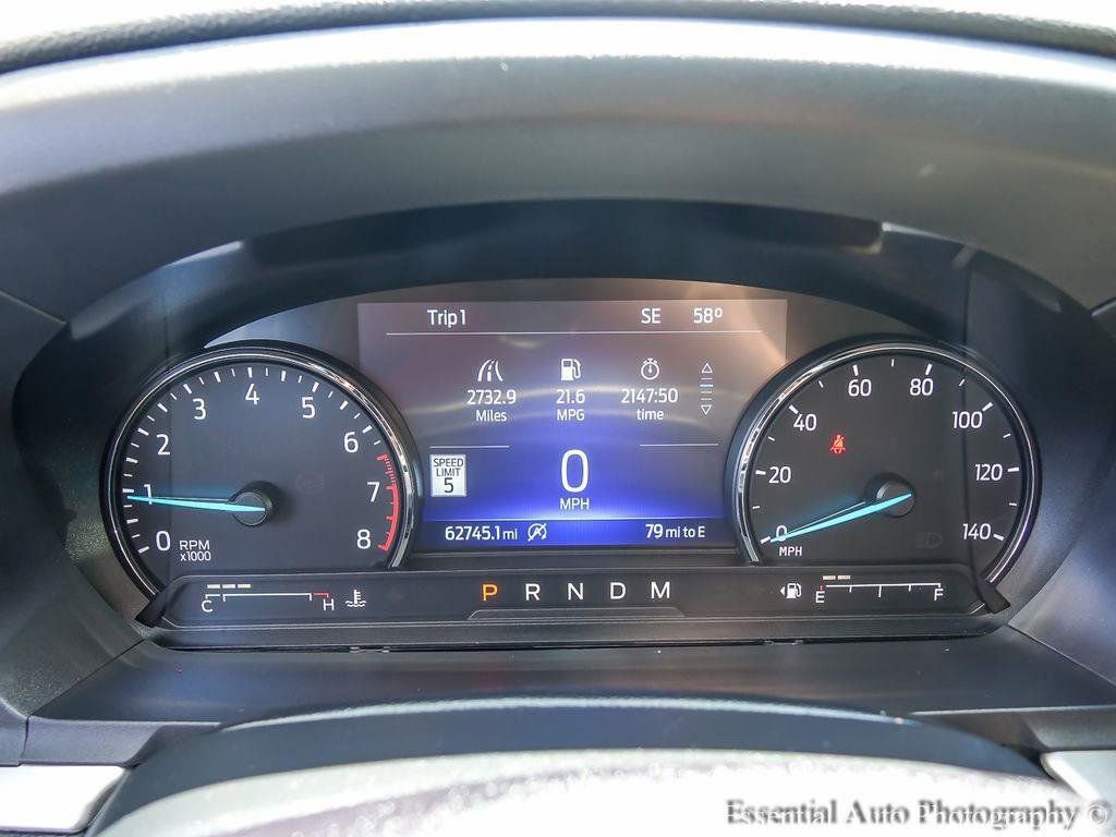 Used 2020 Ford Explorer XLT w/ Equipment Group 202A AWD/4WD image 15