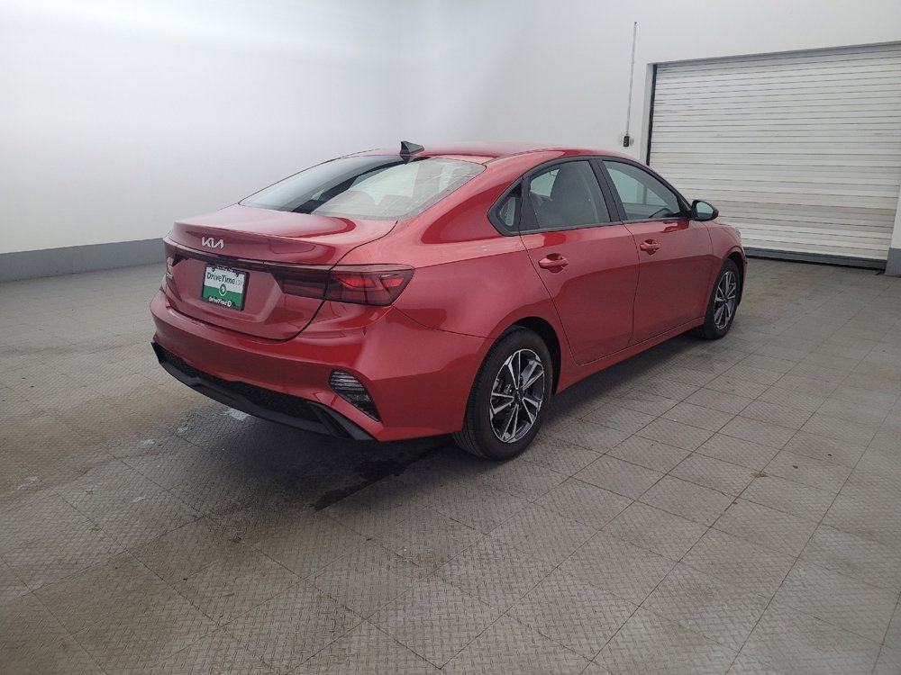 Used 2024 Kia Forte LXS image 9