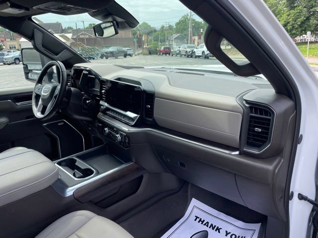 Used 2024 GMC Sierra 2500 SLT w/ SLT Premium Package AWD/4WD image 32