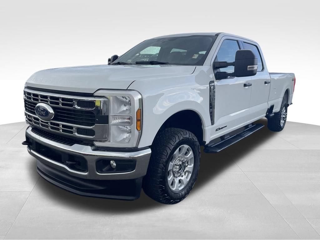 Used 2024 Ford F350 XLT AWD/4WD image 14