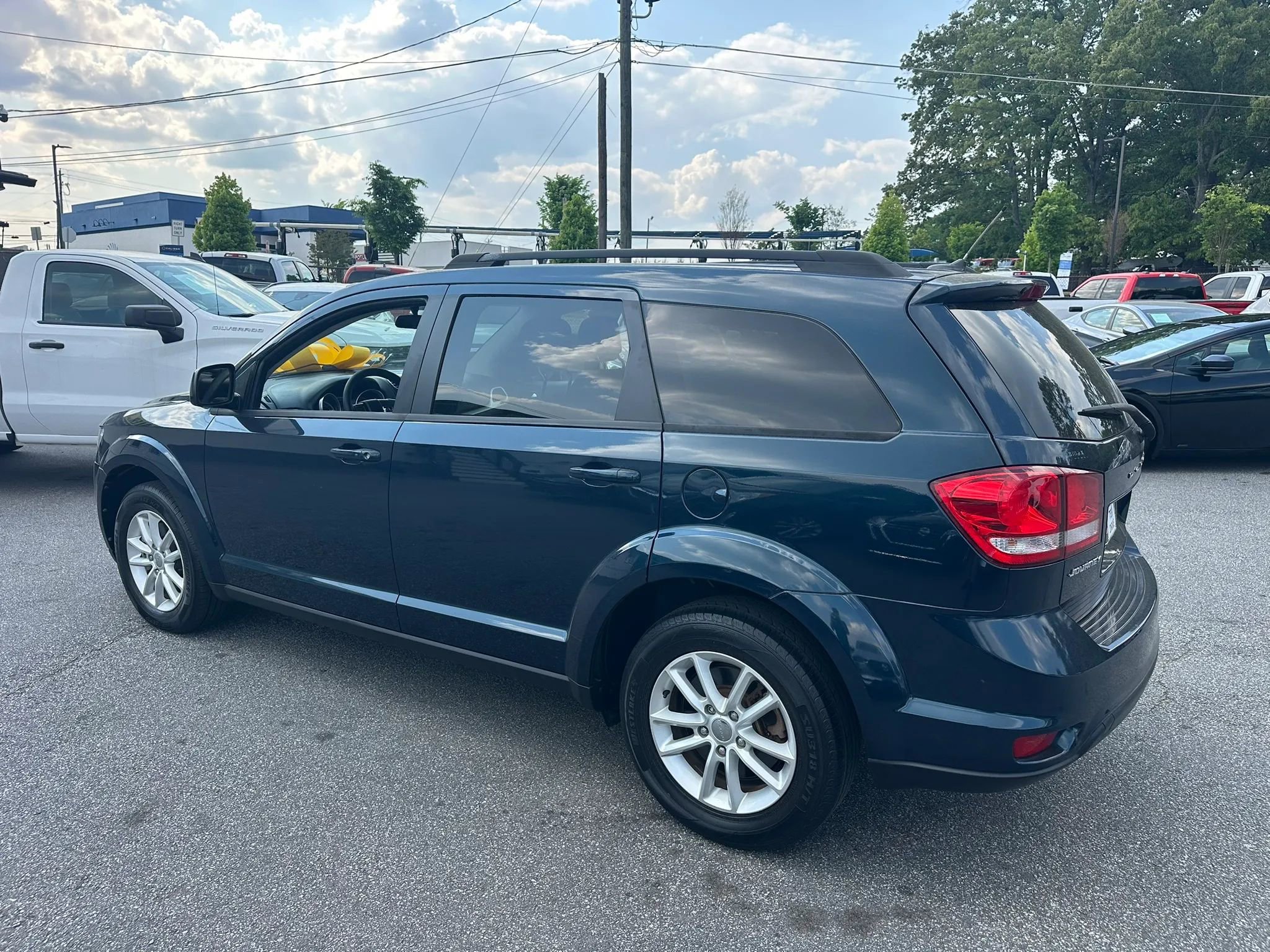 Used 2013 Dodge Journey SXT FWD image 6