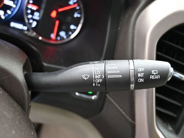 Used 2017 GMC Acadia Denali image 25