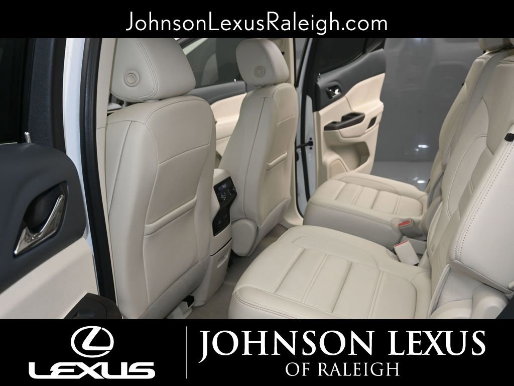 Used 2023 GMC Acadia Denali w/ Denali Ultimate Package image 12