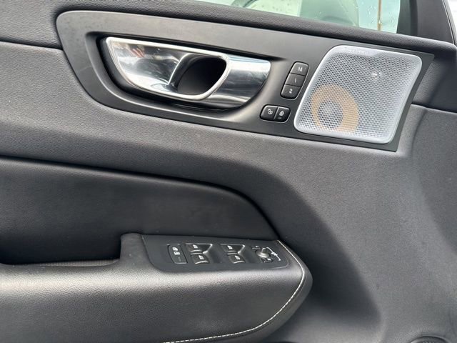 Used 2018 Volvo XC60 T6 Inscription w/ Luxury Seat Package image 20