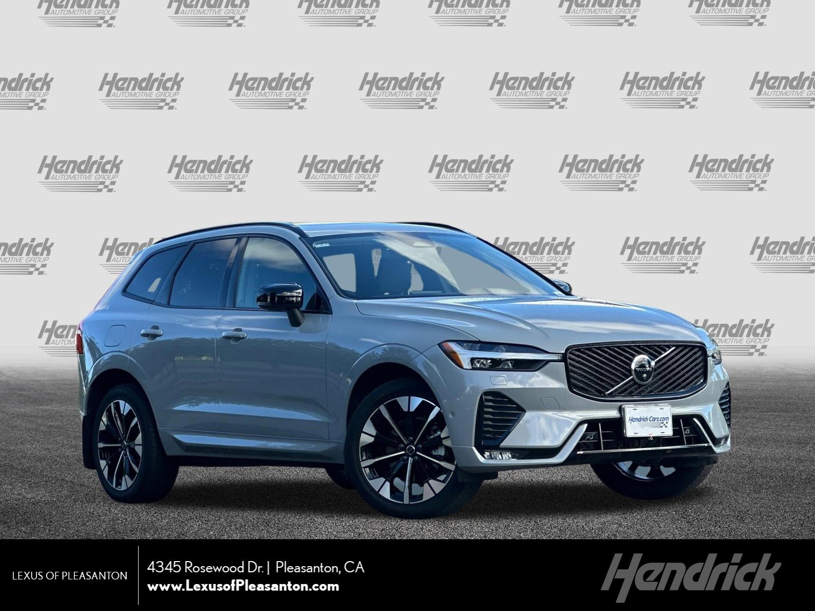 Used 2026 Volvo XC60 B5 Plus w/ Climate Package image 1