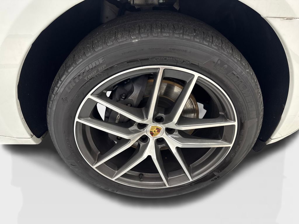 Used 2024 Porsche Macan AWD/4WD image 83