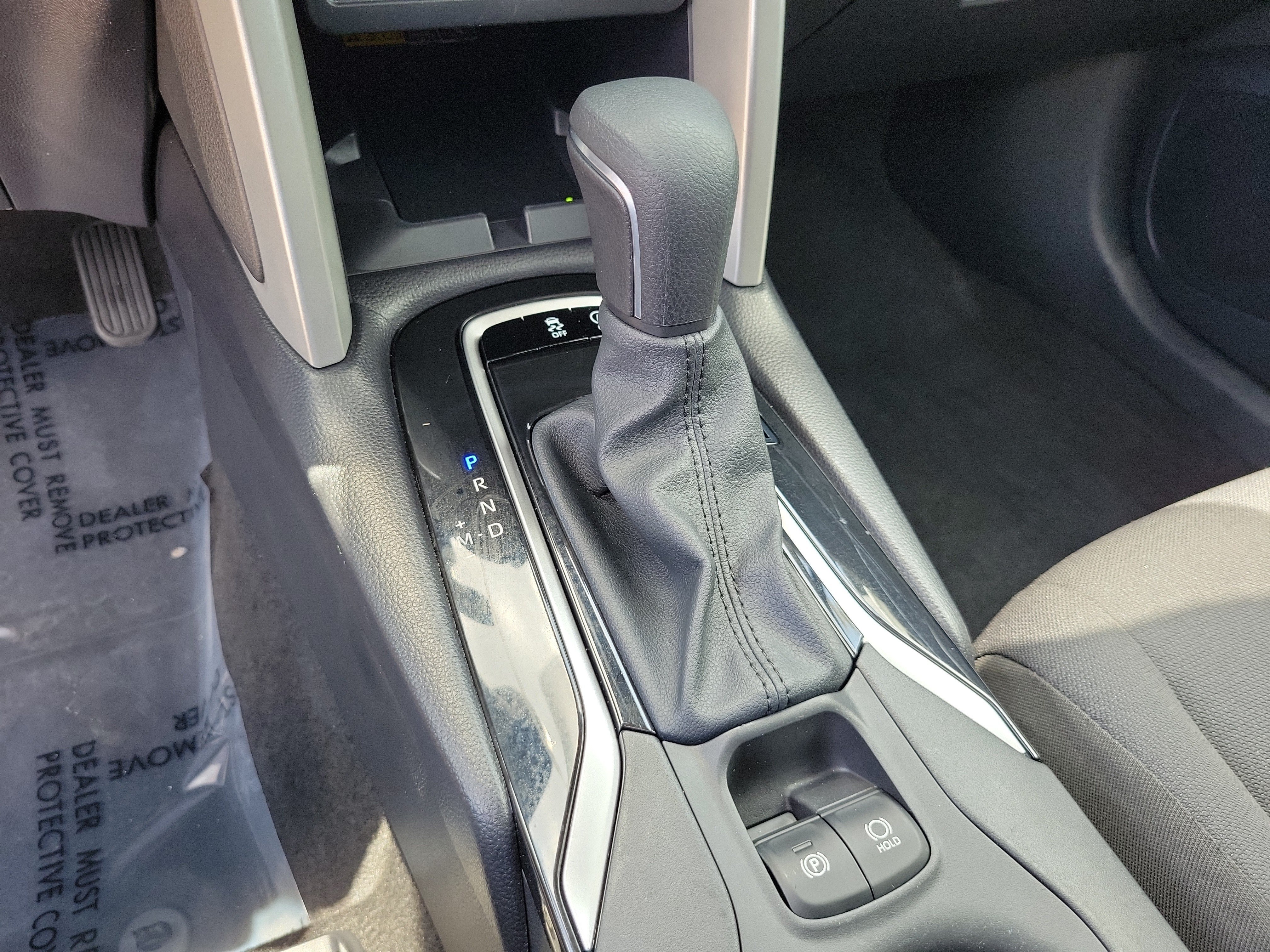 Used 2024 Toyota Corolla Cross LE w/ Moonroof Package FWD image 23