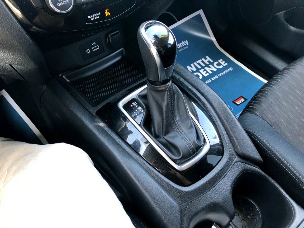 Used 2019 Nissan Rogue SV image 21