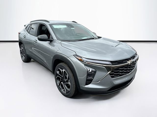 New 2026 Chevrolet Trax RS w/ Driver Confidence Package image 3