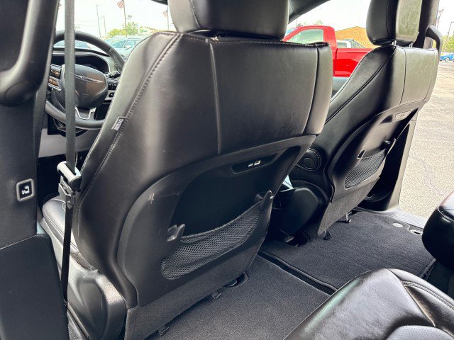 Used 2025 Chrysler Pacifica Select FWD image 28