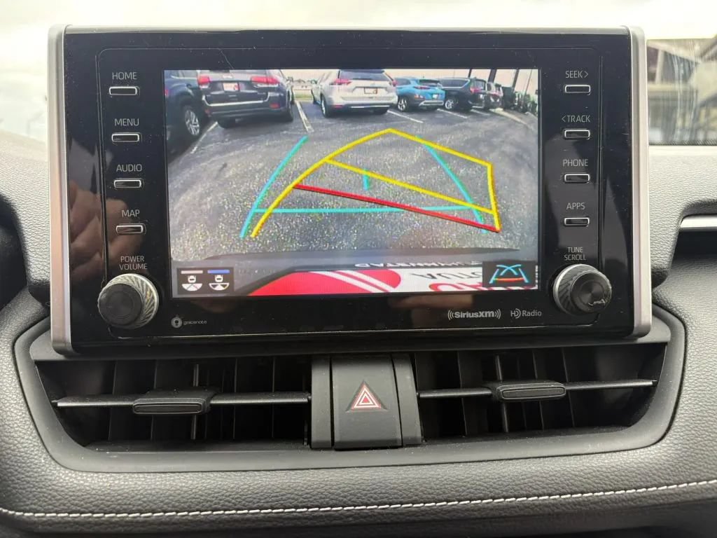 Used 2019 Toyota RAV4 XLE w/ Convenience Package AWD/4WD image 23