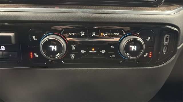 Used 2024 Chevrolet Silverado 1500 LT w/ Leather Package image 17