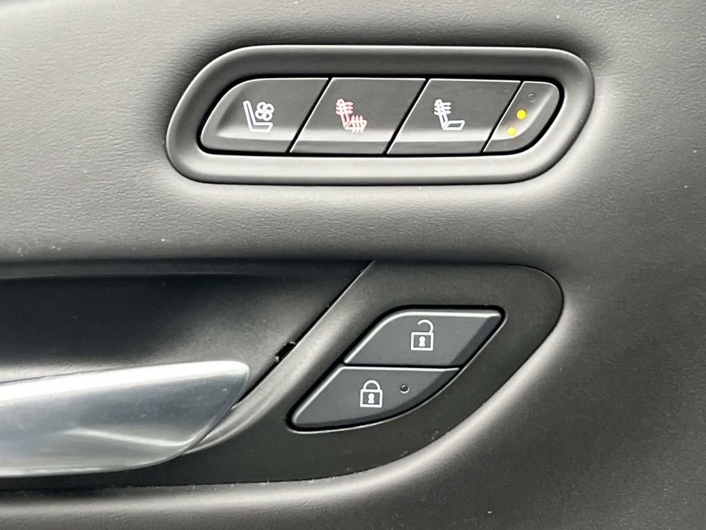 Certified 2024 Cadillac Escalade V image 30