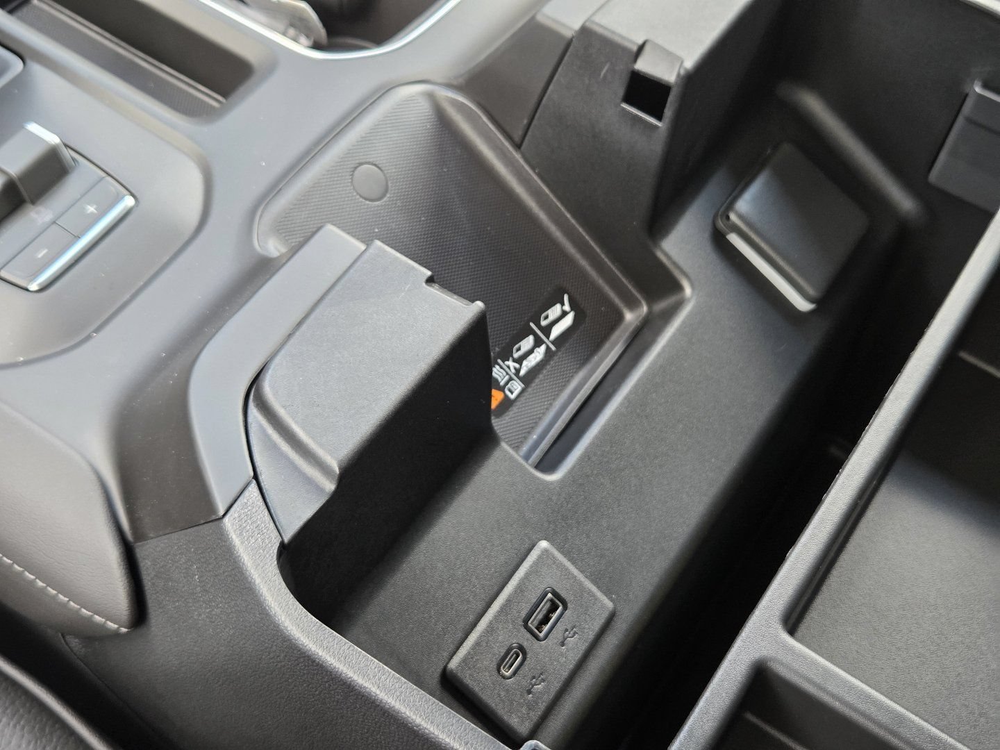 New 2026 GMC Sierra 1500 Denali AWD/4WD image 41