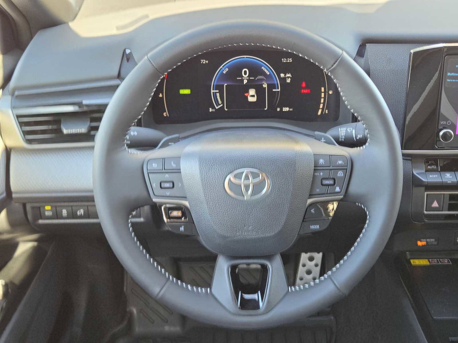 Used 2026 Toyota Camry SE w/ Convenience Package image 15