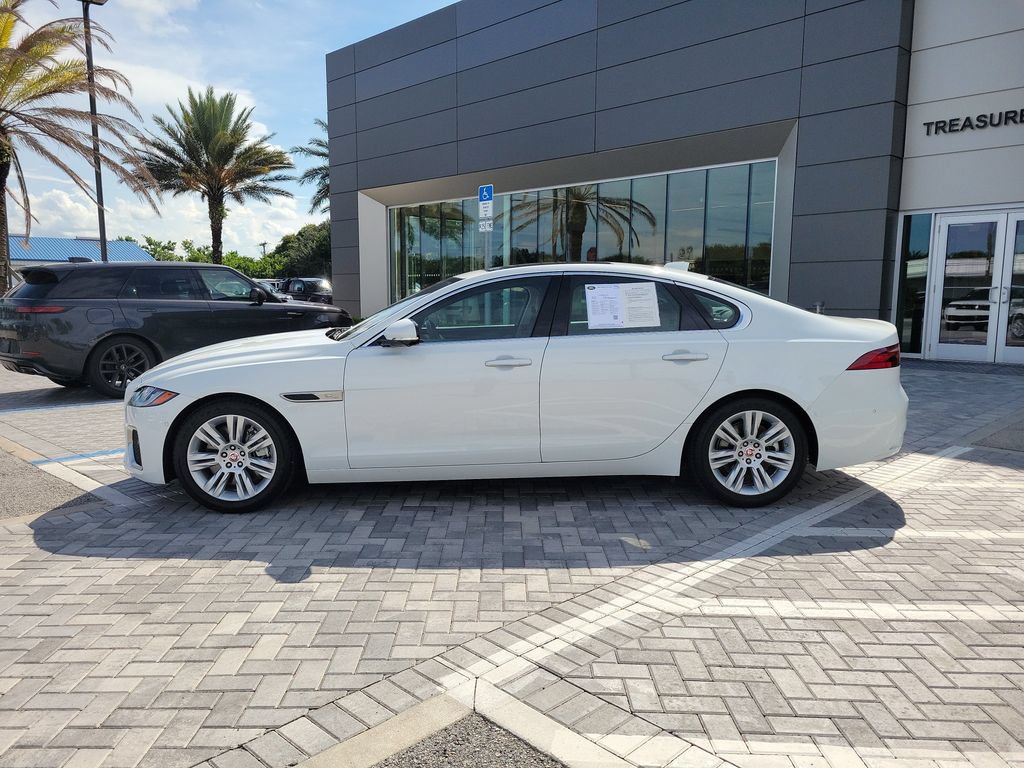 Used 2021 Jaguar XF S RWD image 2