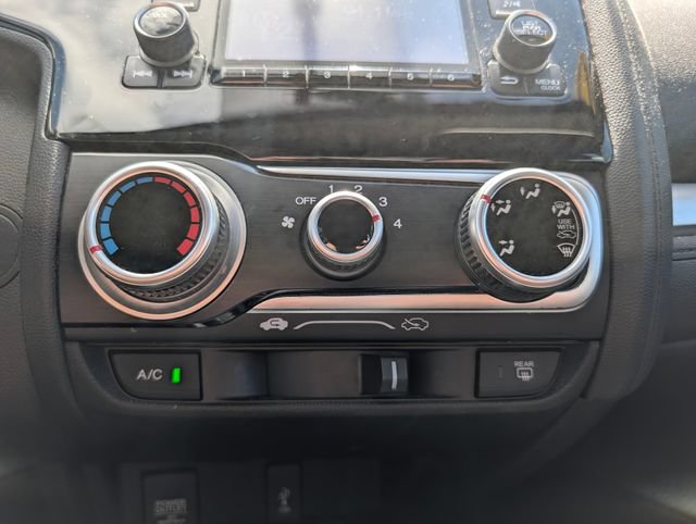Used 2018 Honda Fit LX image 22