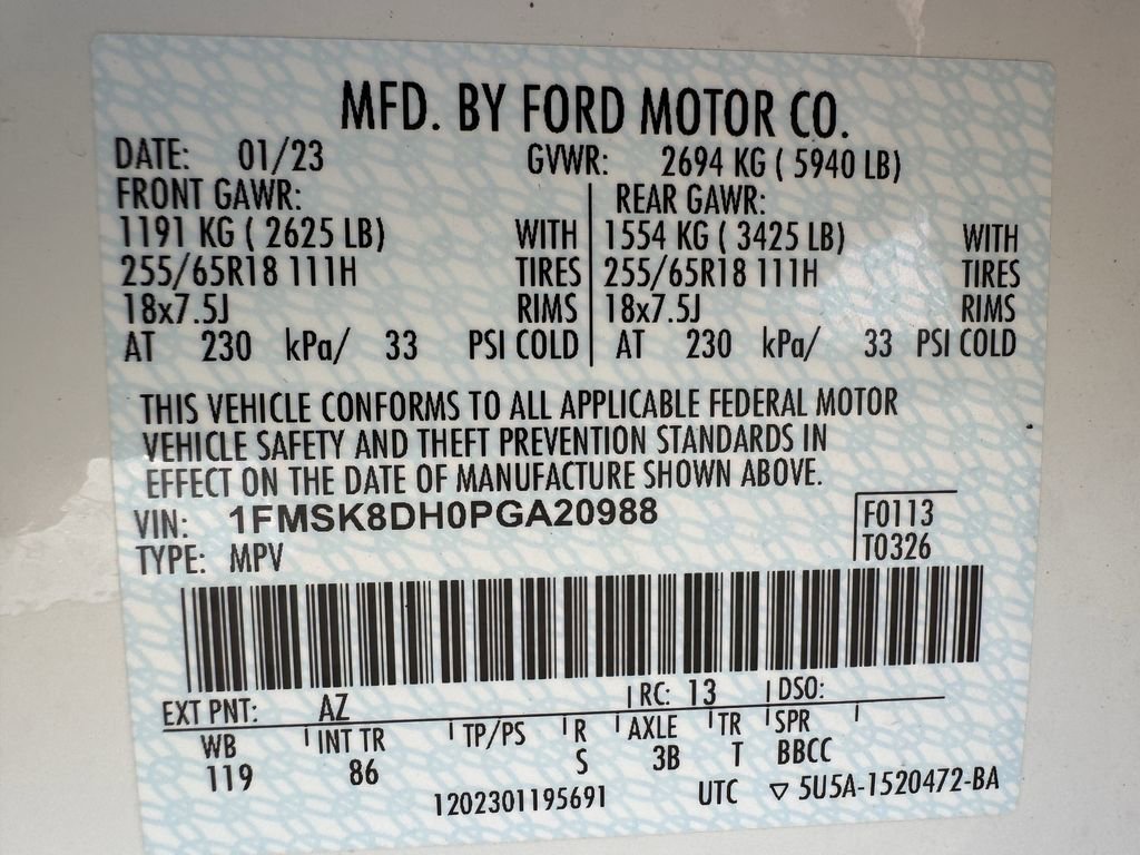 Used 2023 Ford Explorer XLT image 35