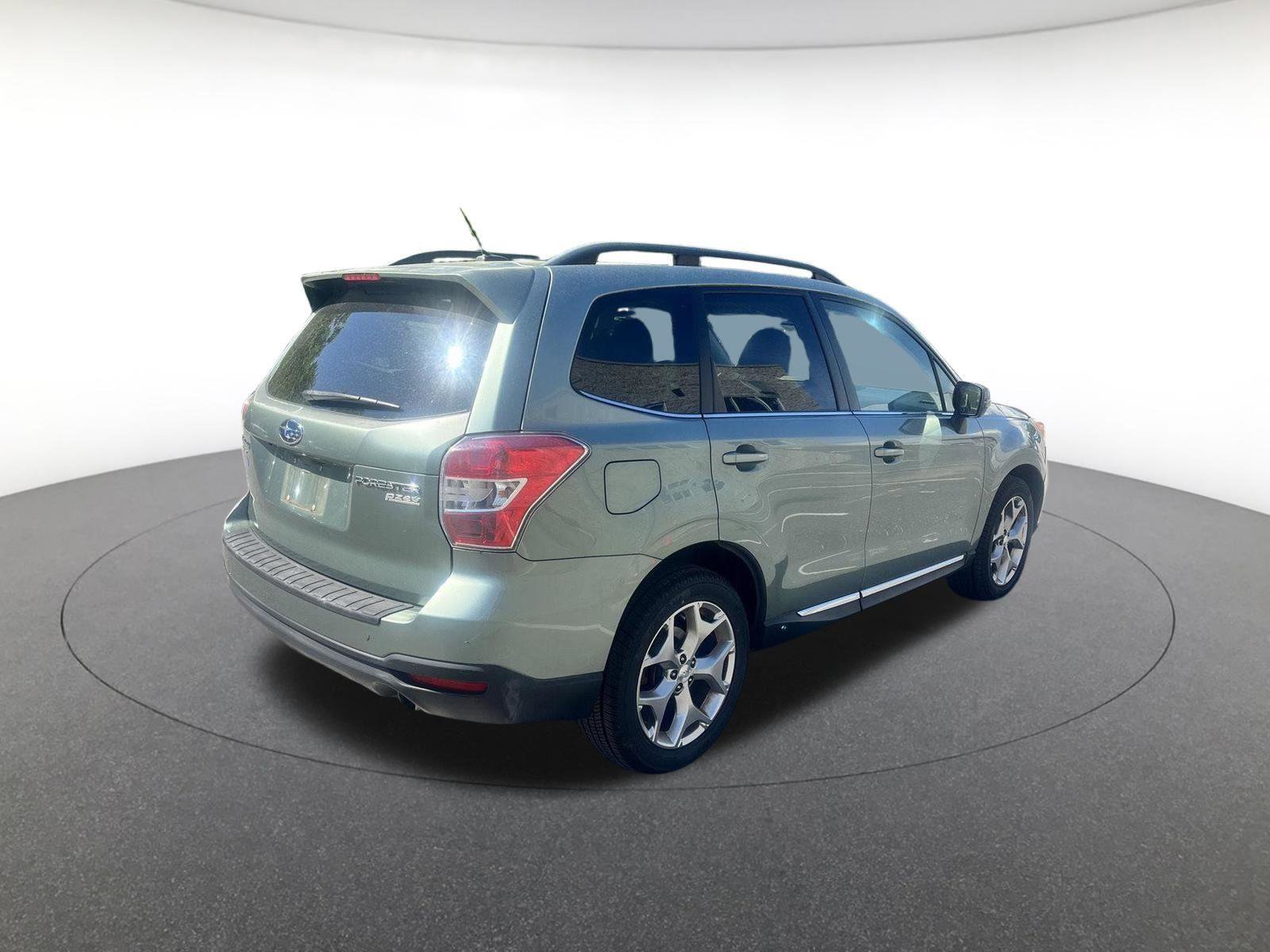 Used 2015 Subaru Forester 2.5i Touring w/ Popular Package #2 AWD/4WD image 7