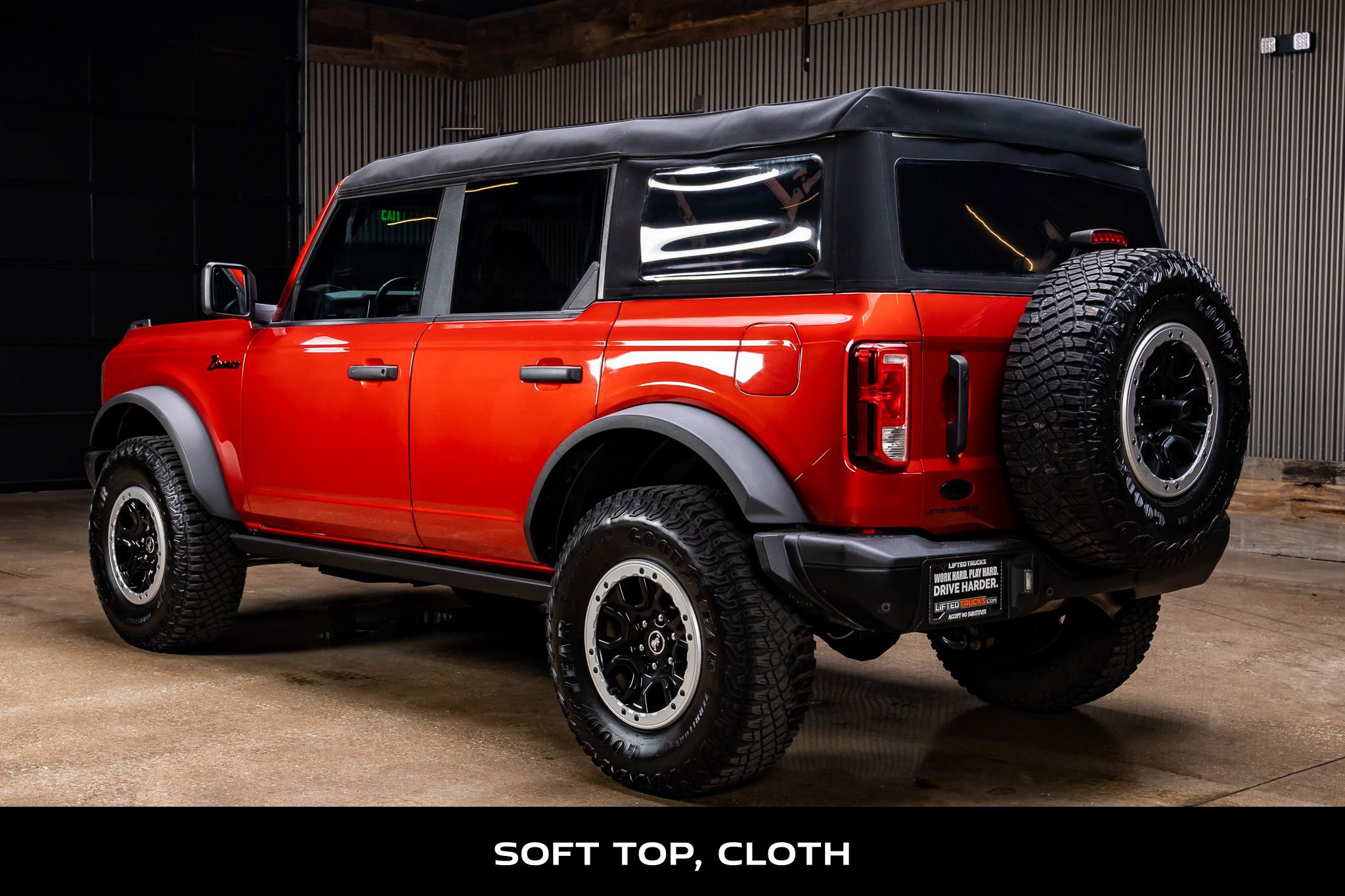 Used 2023 Ford Bronco Black Diamond w/ Sasquatch Package image 10