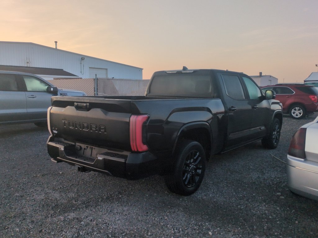 Used 2023 Toyota Tundra Platinum image 5