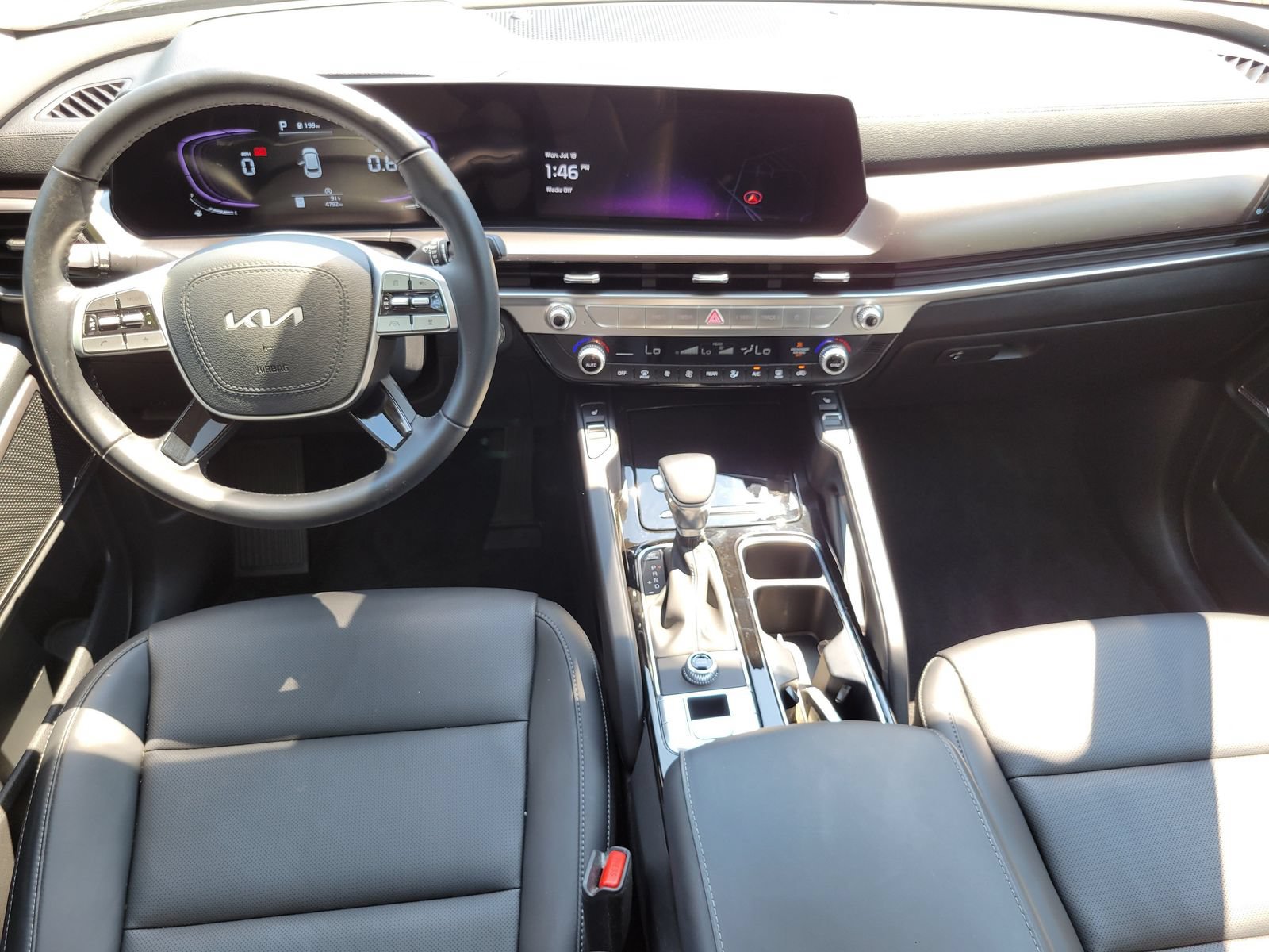Certified 2025 Kia Telluride S FWD image 29