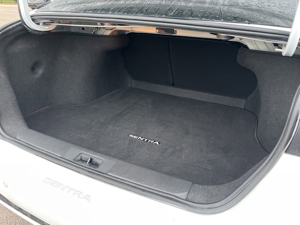 Used 2023 Nissan Sentra SV w/ All-Weather Package FWD image 10