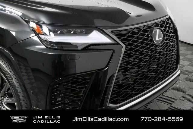 Used 2025 Lexus LX 700h F Sport image 36