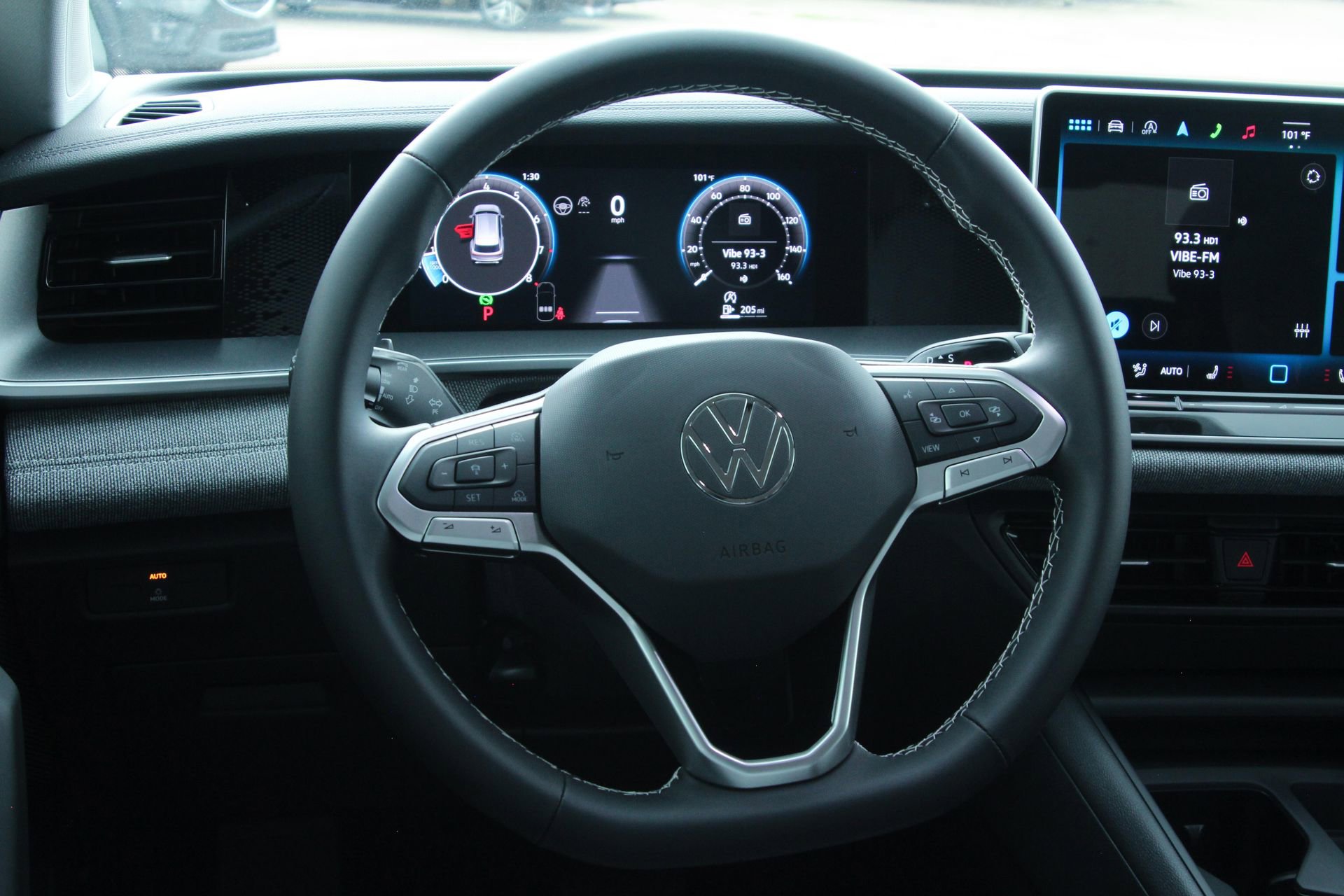 Certified 2025 Volkswagen Tiguan S image 11