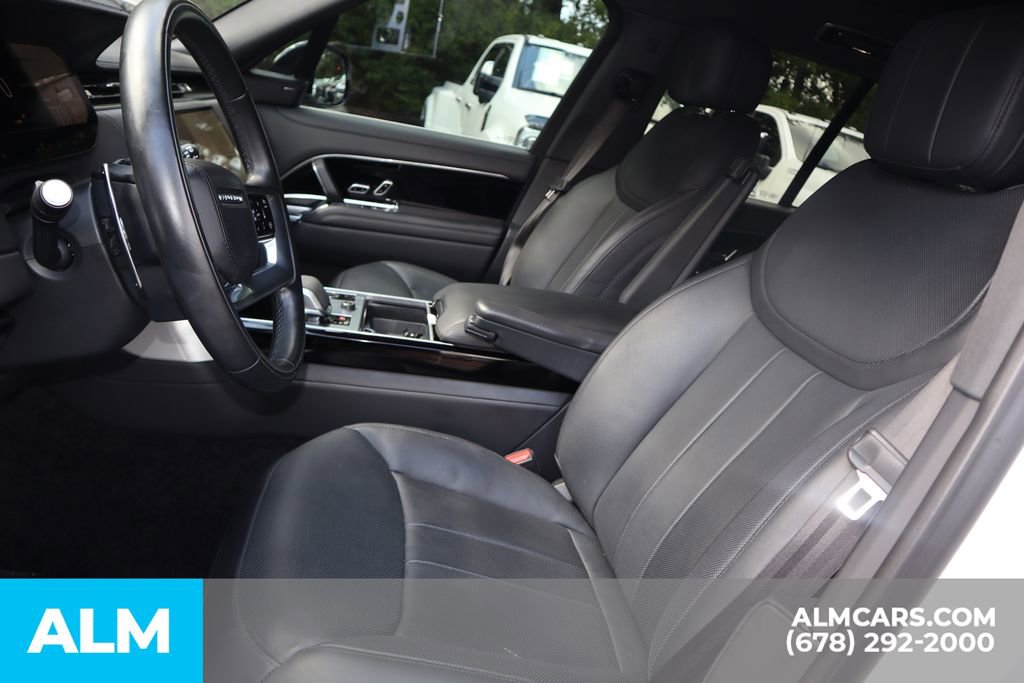 Used 2023 Land Rover Range Rover SE image 11