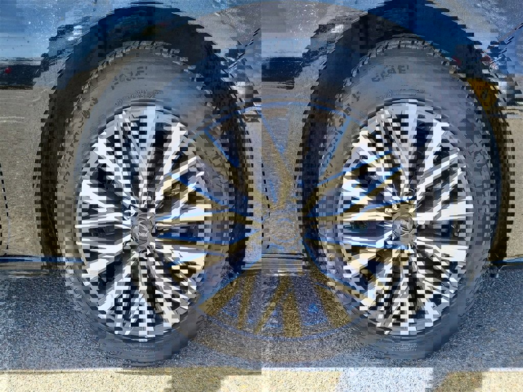 Used 2024 Nissan Altima 2.5 SV image 17