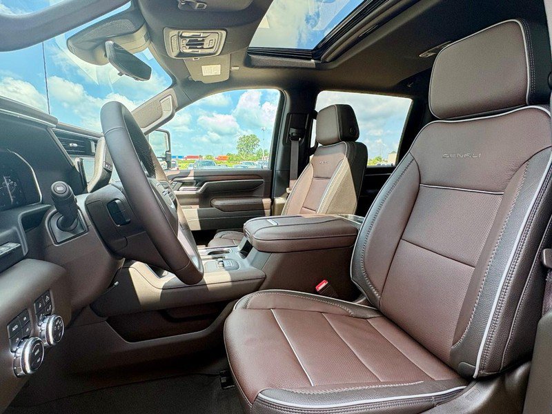 New 2026 GMC Sierra 2500 Denali w/ Denali Reserve Package AWD/4WD image 29