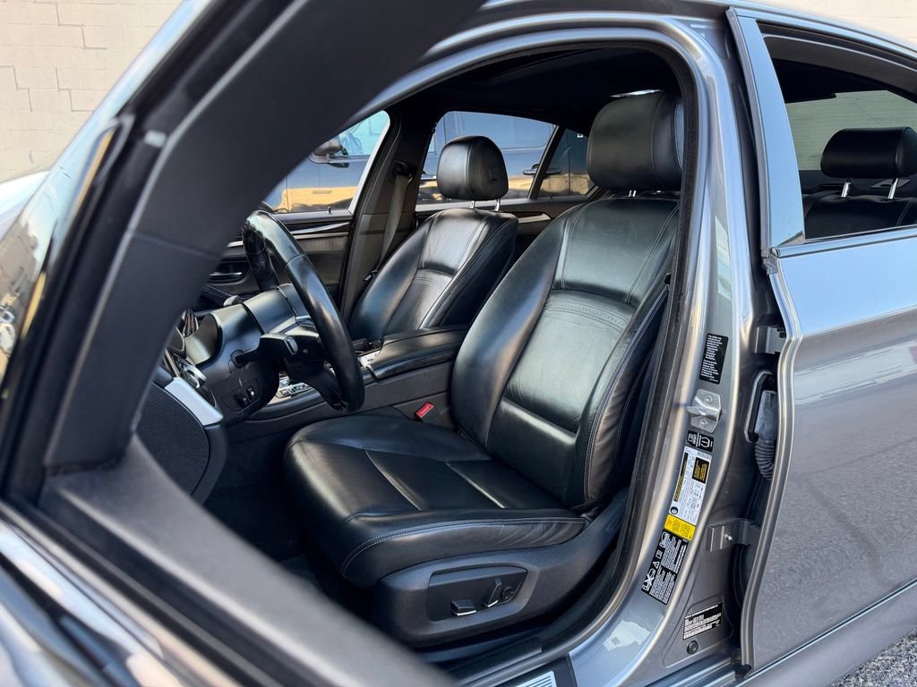 Used 2015 BMW 528i xDrive Sedan AWD/4WD image 15